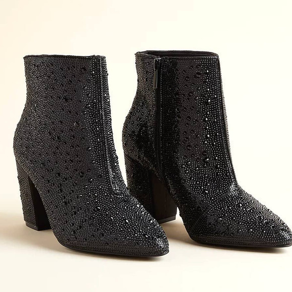 Torrid 9.5WW Wide Width‎ Betsey Johnson Black Rhinestone 3.5" Heel Bootie Boots - Picture 1 of 3